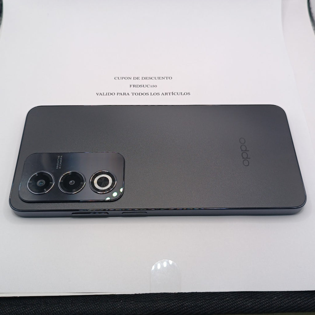 CELULAR OPPO  A80 5G CPH2639 (2024) 256 GB 8 GB RAM (SEMINUEVO)