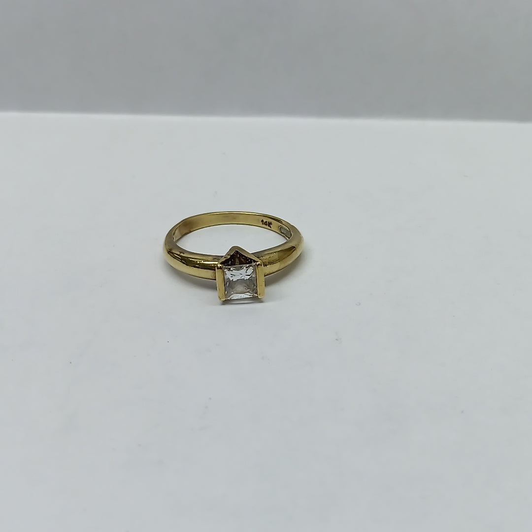 ANILLITO ORO 10 K 3,10 GRMS (SEMINUEVO)