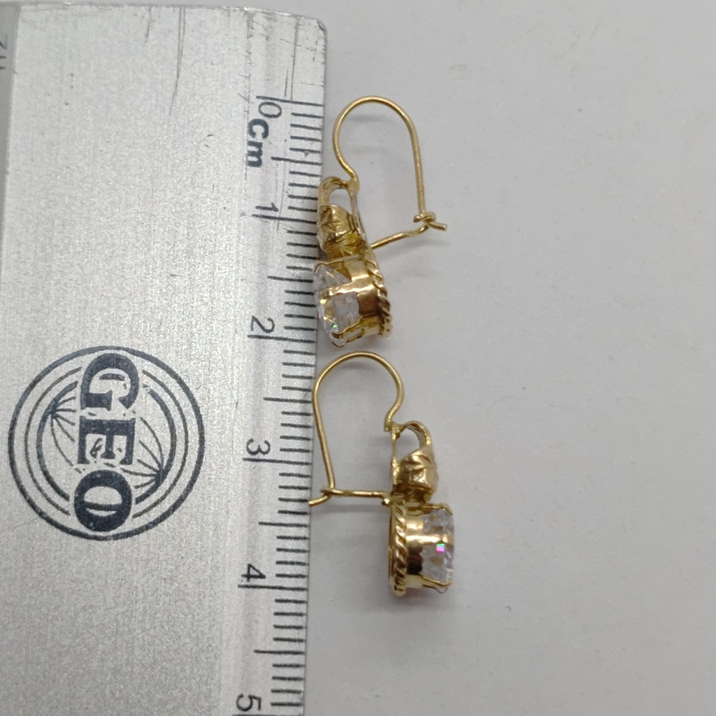 ARETES PAR ORO 8 K 2.1 GRMS (SEMINUEVO)
