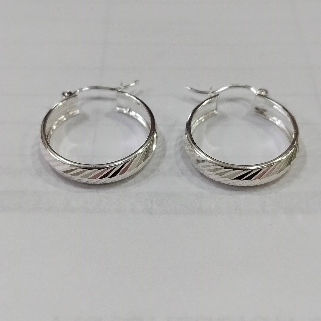 PAR ARRACADAS LABRADAS PLATA .925 2.2 GR (NUEVO)