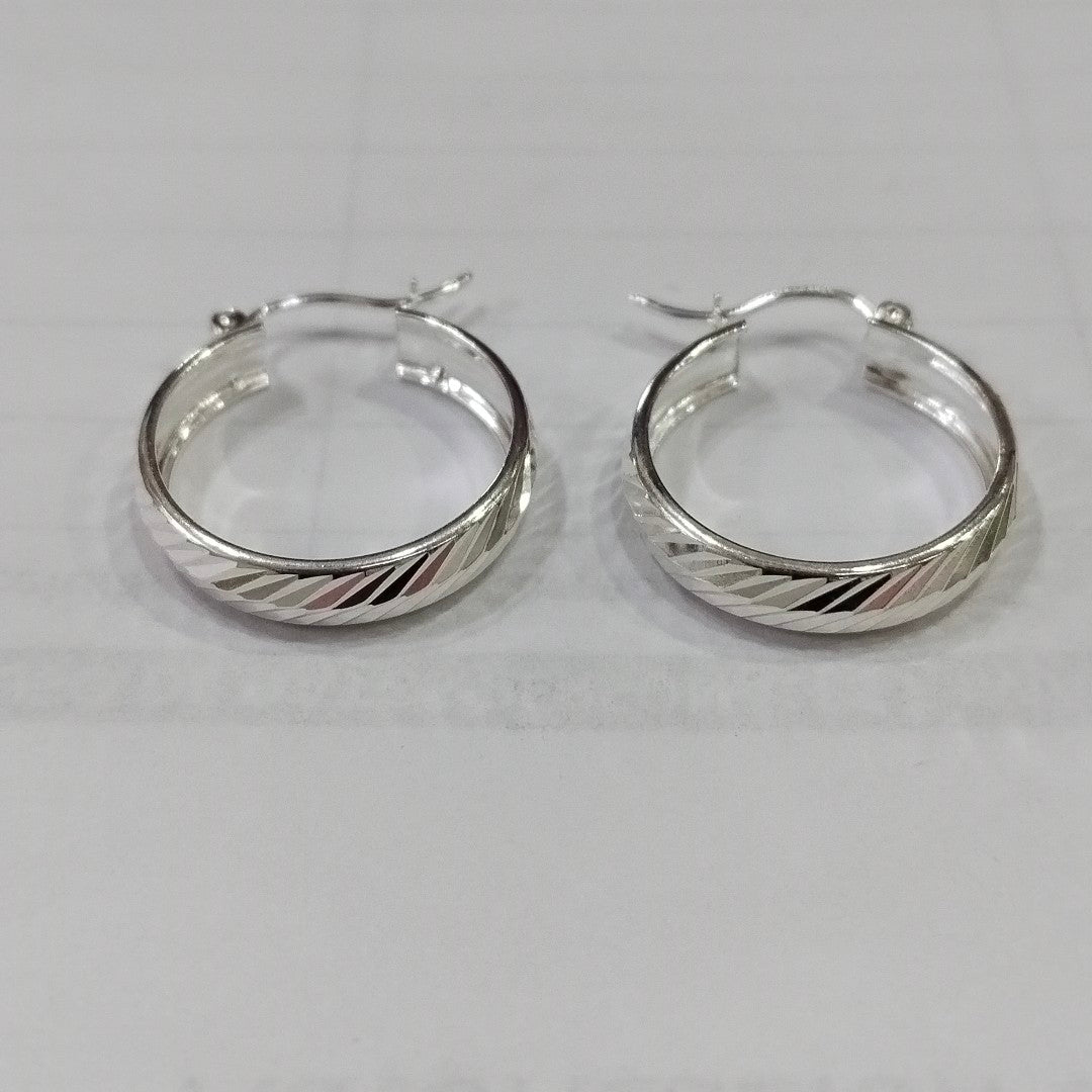 PAR ARRACADAS LABRADAS PLATA .925 2.2 GR (NUEVO)