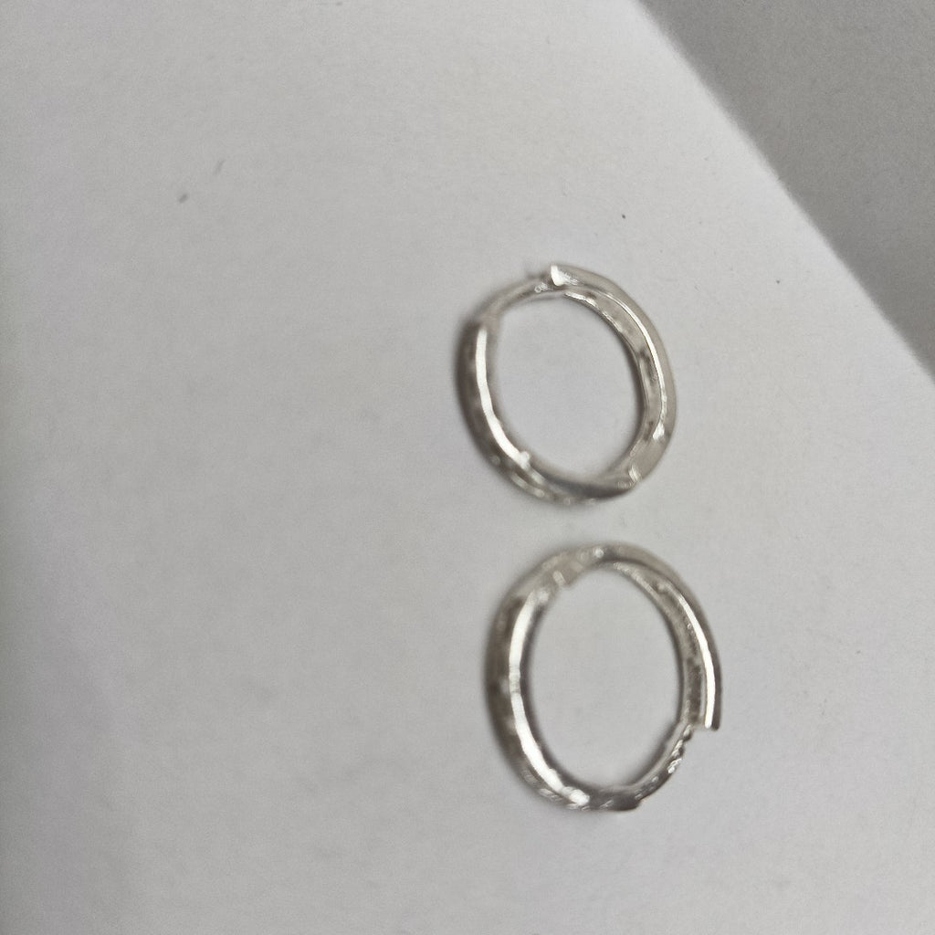 ARRACADAS C/CIRCONIAS PLATA .925 2.1 GR (NUEVO)