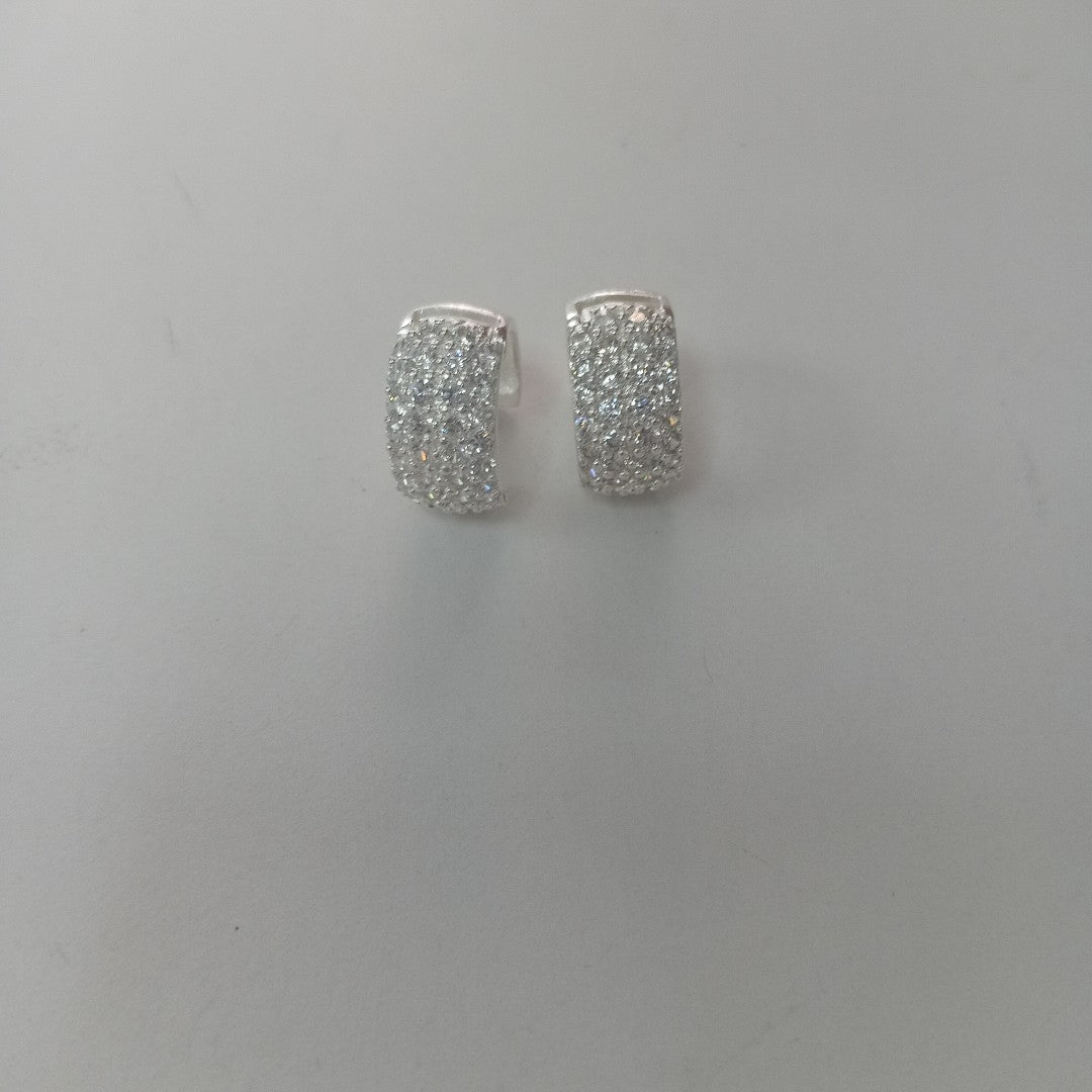 HUGGIES C/CIRCONIAS PLATA .925 5.5 GR (NUEVO)