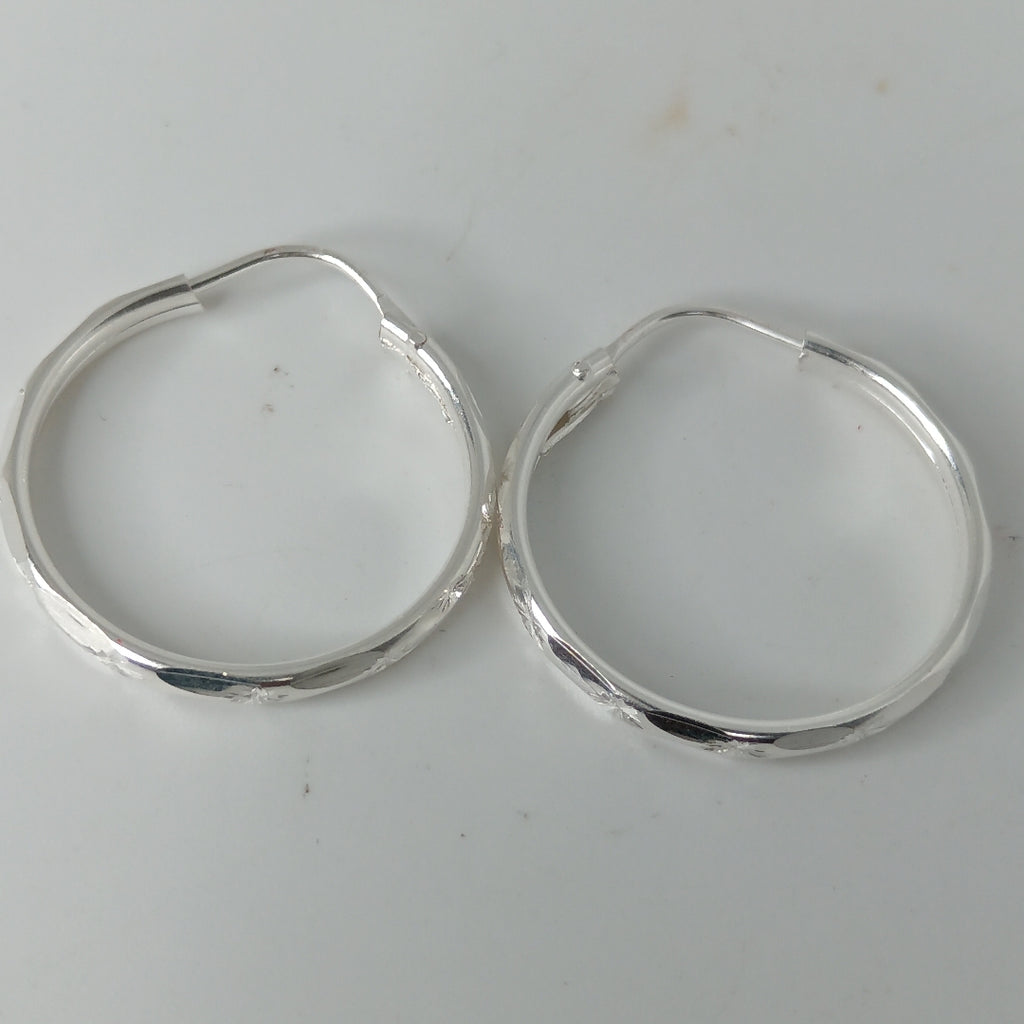 PAR ARRACADAS FACETADA PLATA .925 2.1 GR (NUEVO)
