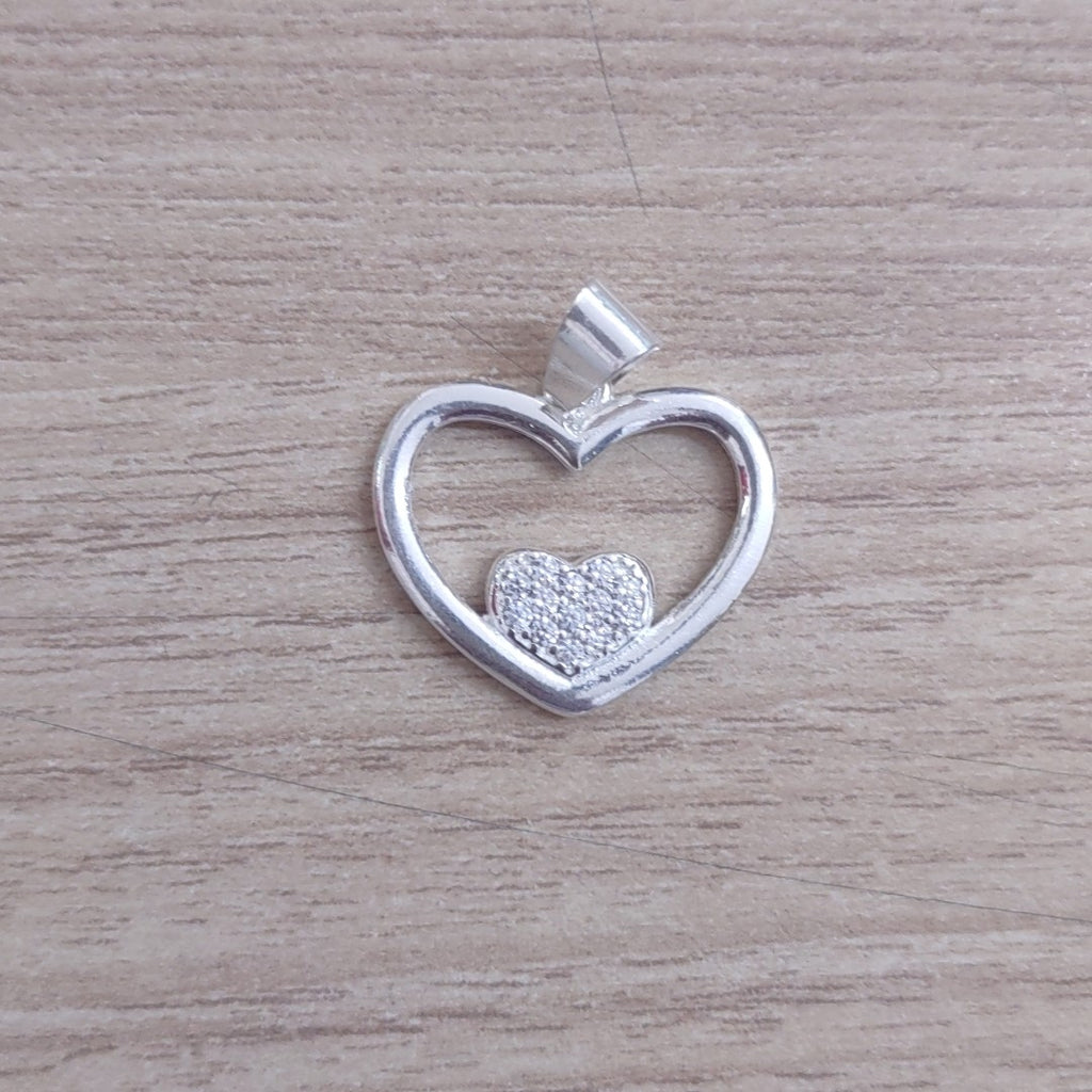 DIJE CORAZON C/CIRCONIAS PLATA .925 2.5 GR (NUEVO)