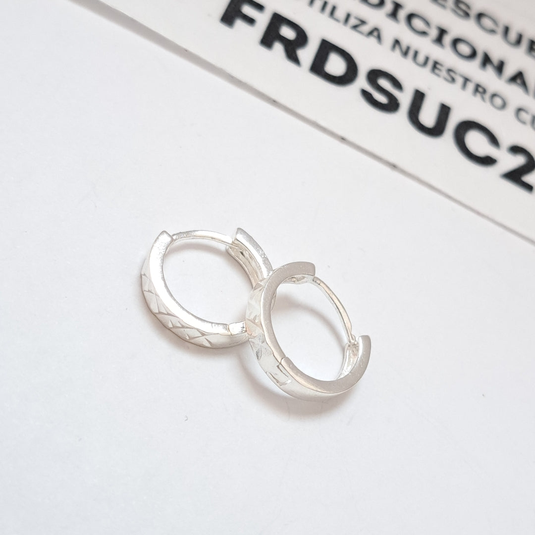 ARRACADAS LABRADAS PLATA .925 3.4 GR (NUEVO)