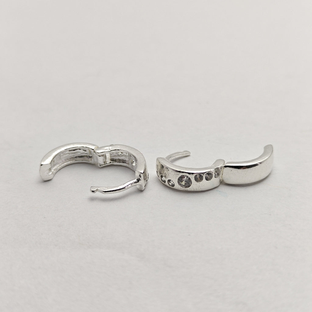 ARRACADAS C/CIRCONIAS PLATA .925 2.1 GR (NUEVO)