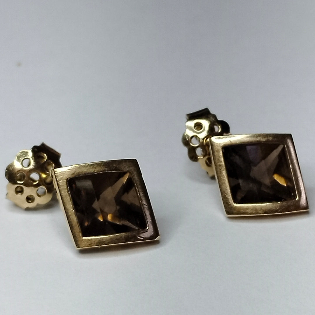 ARETES PAR ORO 14 K 3 GRMS (SEMINUEVO)