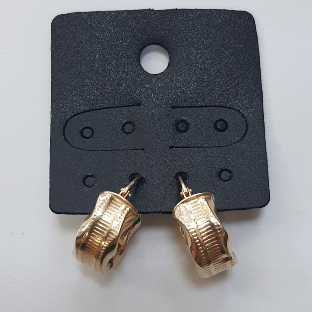 ARRACADAS PAR ORO 14 K 2.8 GRMS (SEMINUEVO)
