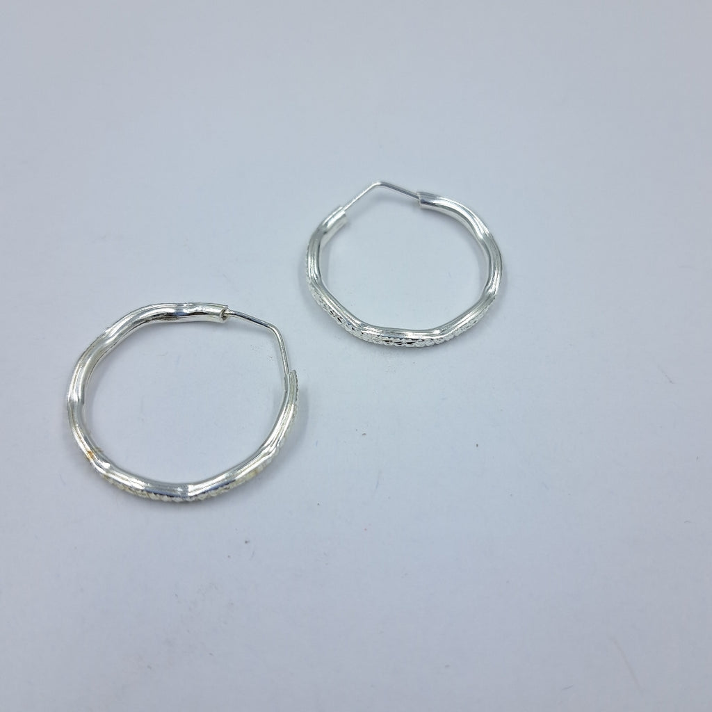 PAR ARRACADAS LABRADAS PLATA .925 2.5 GR (NUEVO)