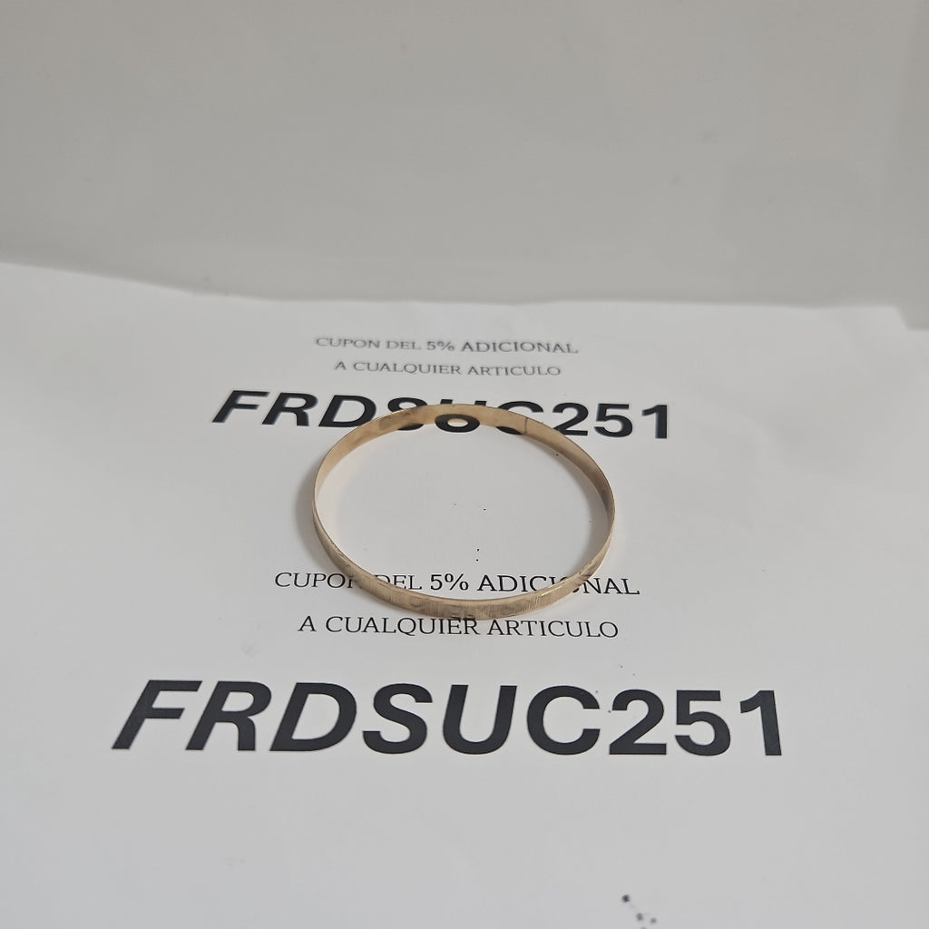 PULSERA RIGIDA ORO 10 K 4.2 GRMS (SEMINUEVO)