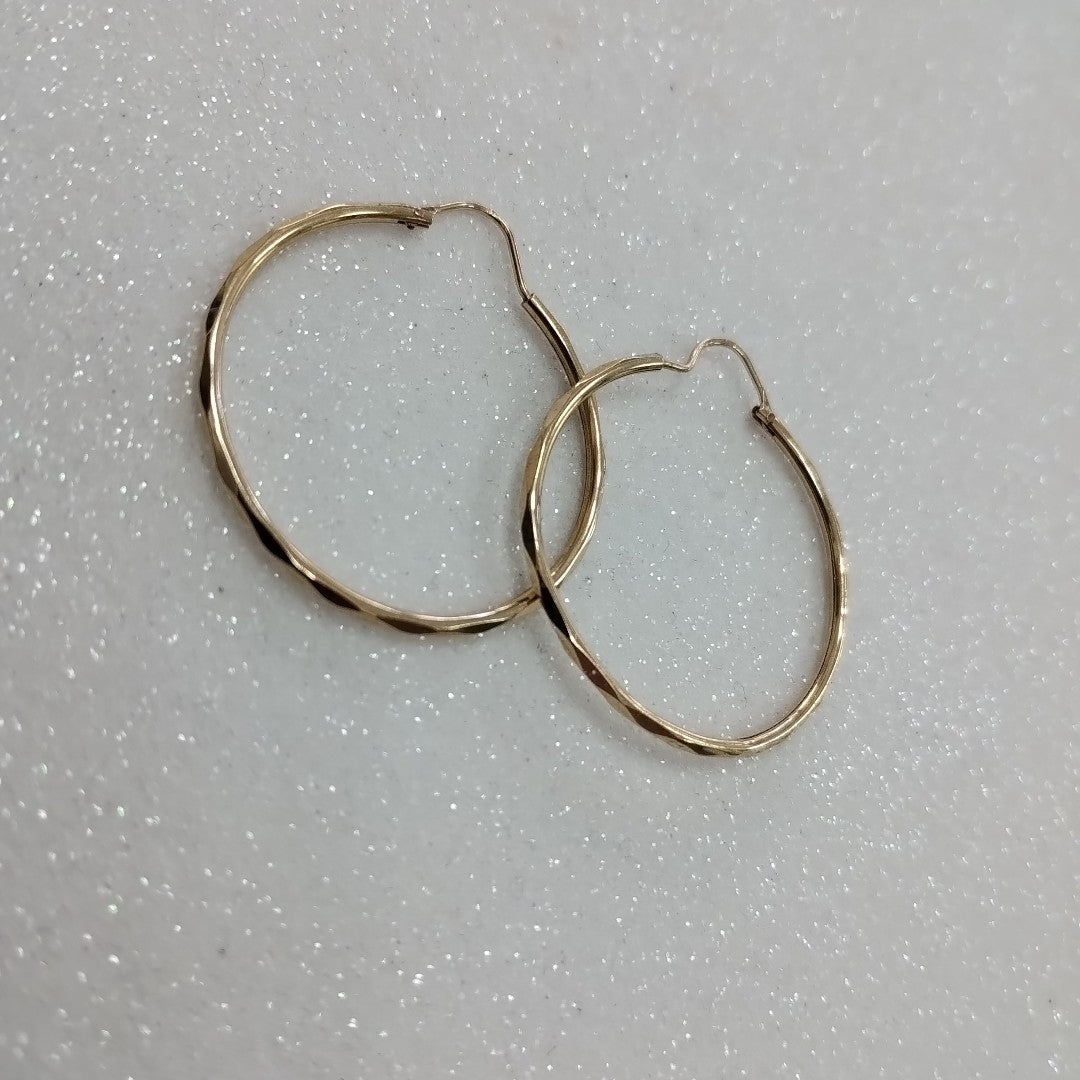 ARRACADAS PAR ORO 10 K 2.4 GRMS (SEMINUEVO)