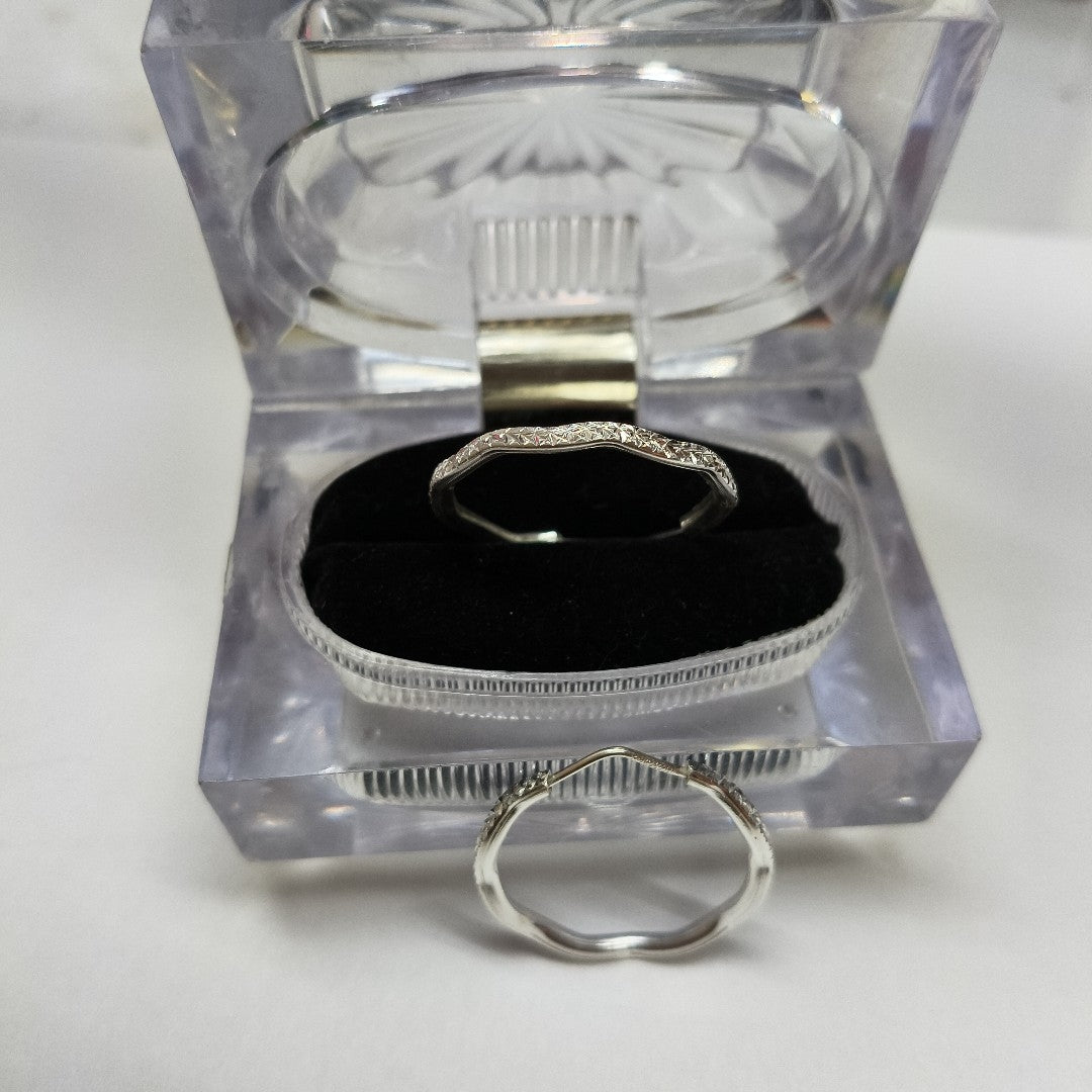 PAR ARRACADAS LABRADAS PLATA .925 2.5 GR (NUEVO)
