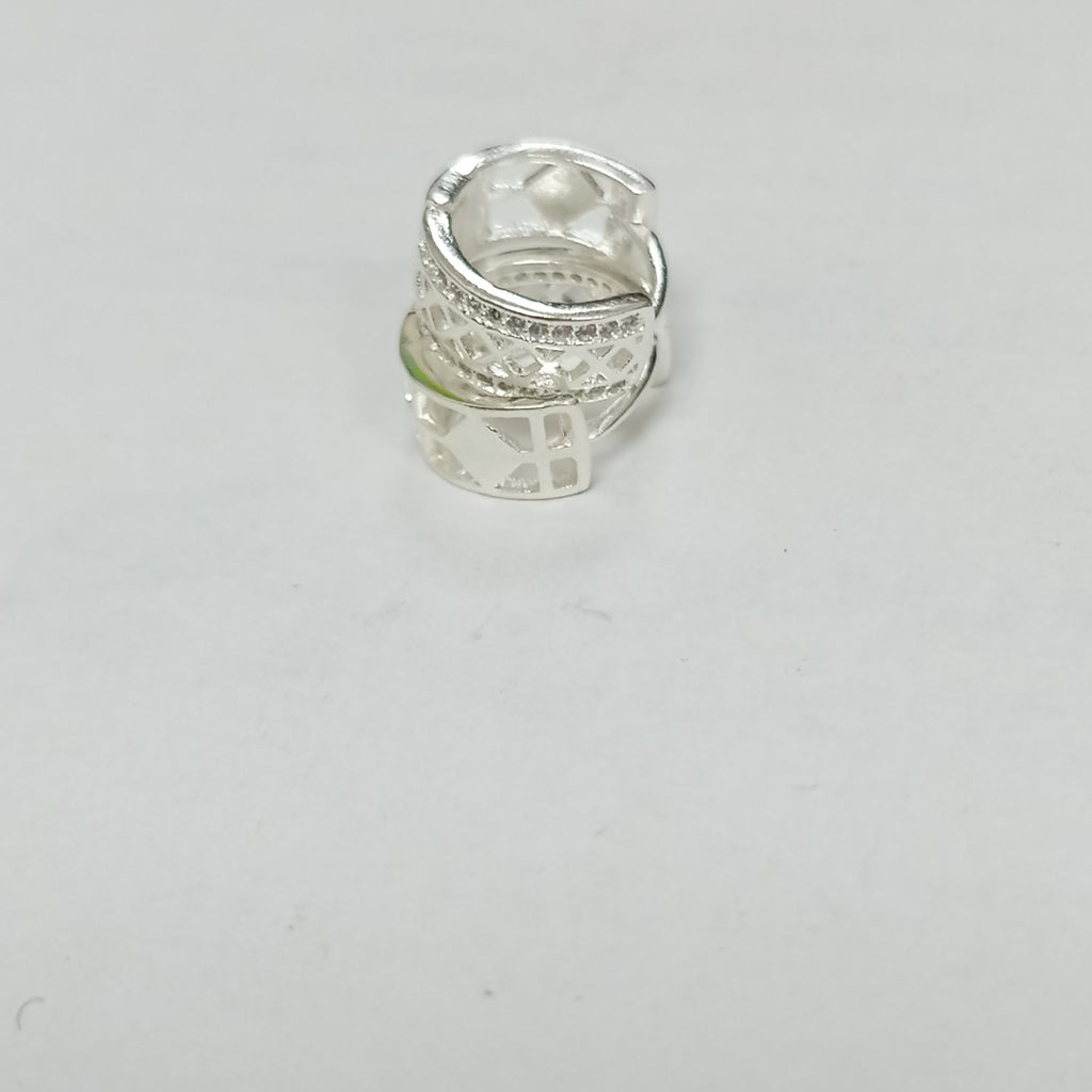 HUGGIES C/CIRCONIAS PLATA .925 2.7 GR (NUEVO)