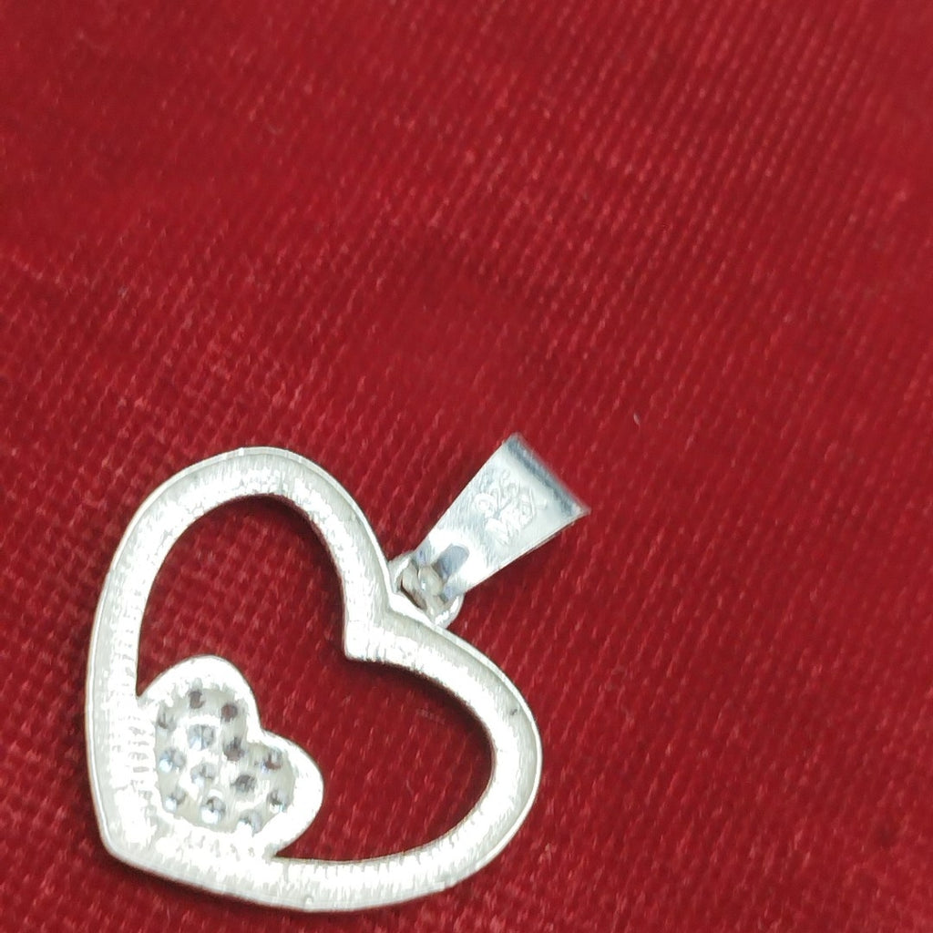 DIJE CORAZON C/CIRCONIAS PLATA .925 2.4 GR (NUEVO)
