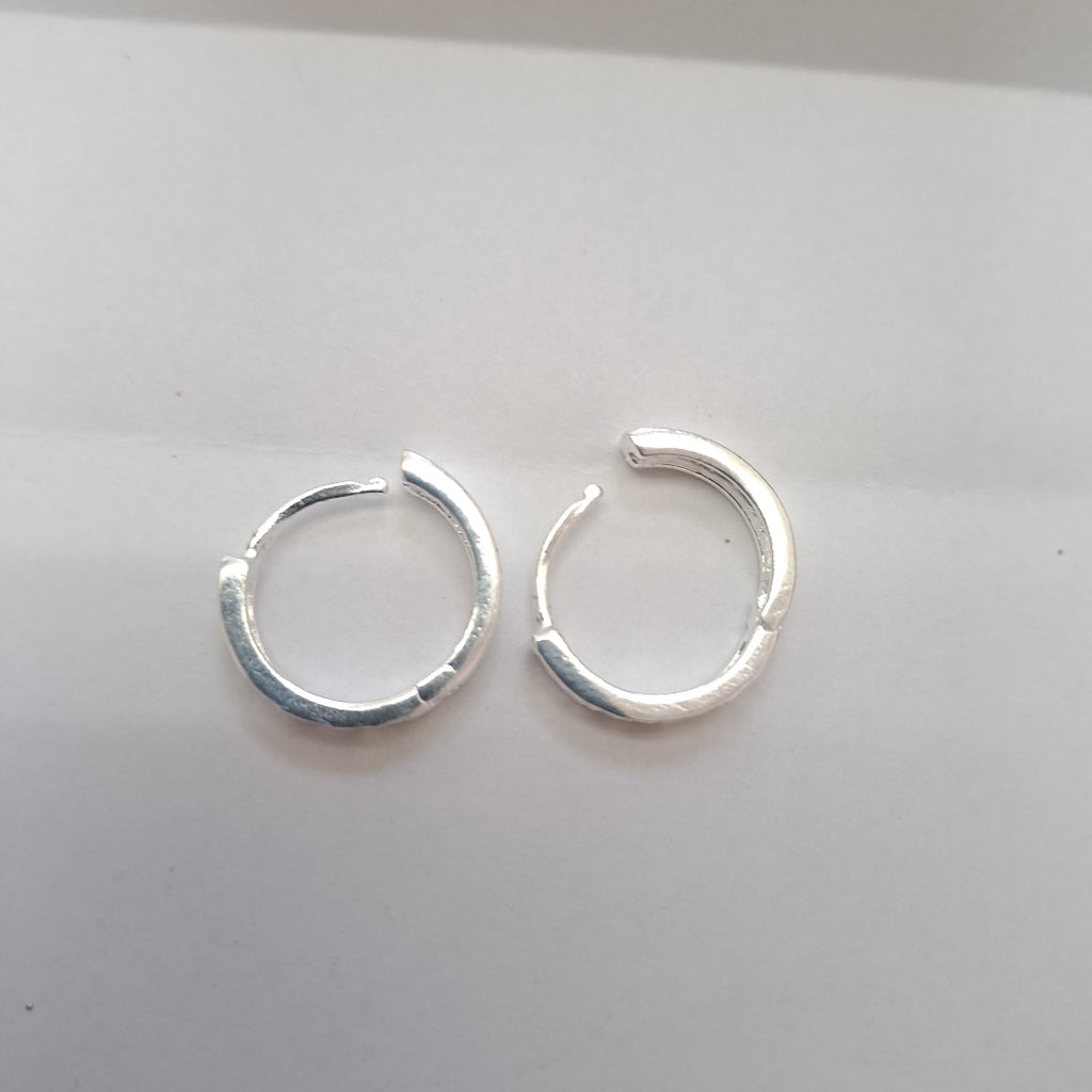 ARRACADAS LABRADAS PLATA .925 3.4 GR (NUEVO)