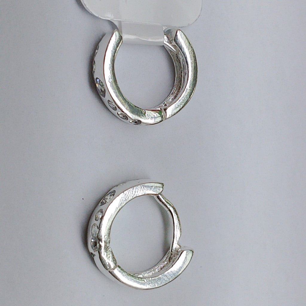 ARRACADAS C/CIRCONIAS PLATA .925 2.1 GR (NUEVO)