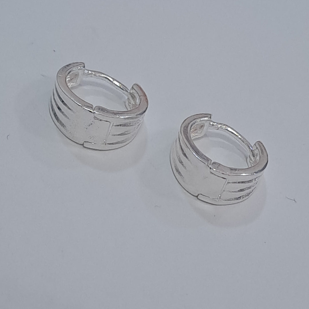 ARRACADAS PLATA .925 2.8 GR (NUEVO)