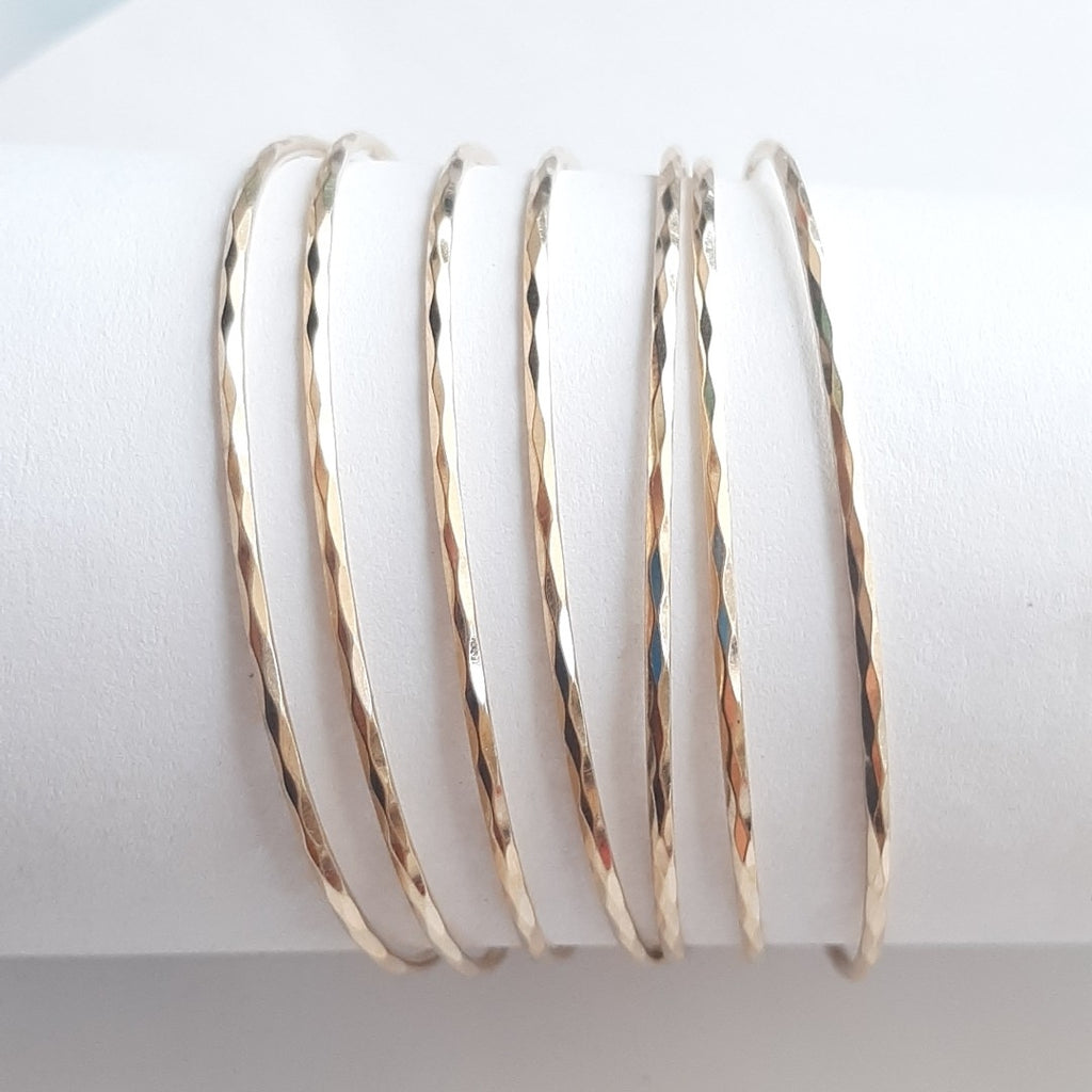 SEMANARIO DE PULSERAS ORO 14 K 22.5 GRMS (SEMINUEVO)