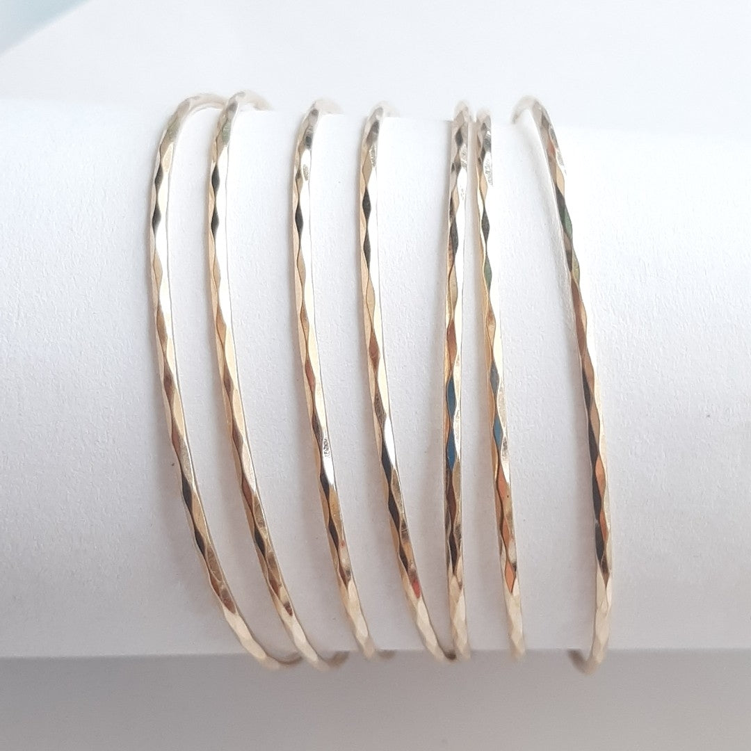 SEMANARIO DE PULSERAS ORO 14 K 22.5 GRMS (SEMINUEVO)