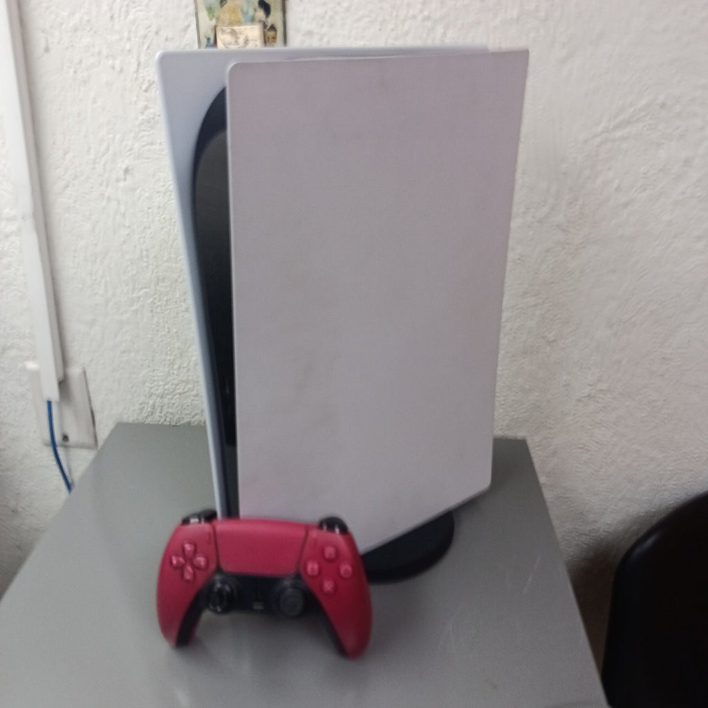 CONSOLA DE VIDEOJUEGO SONY PS5 DIGITAL 825 SSD (SEMINUEVO)