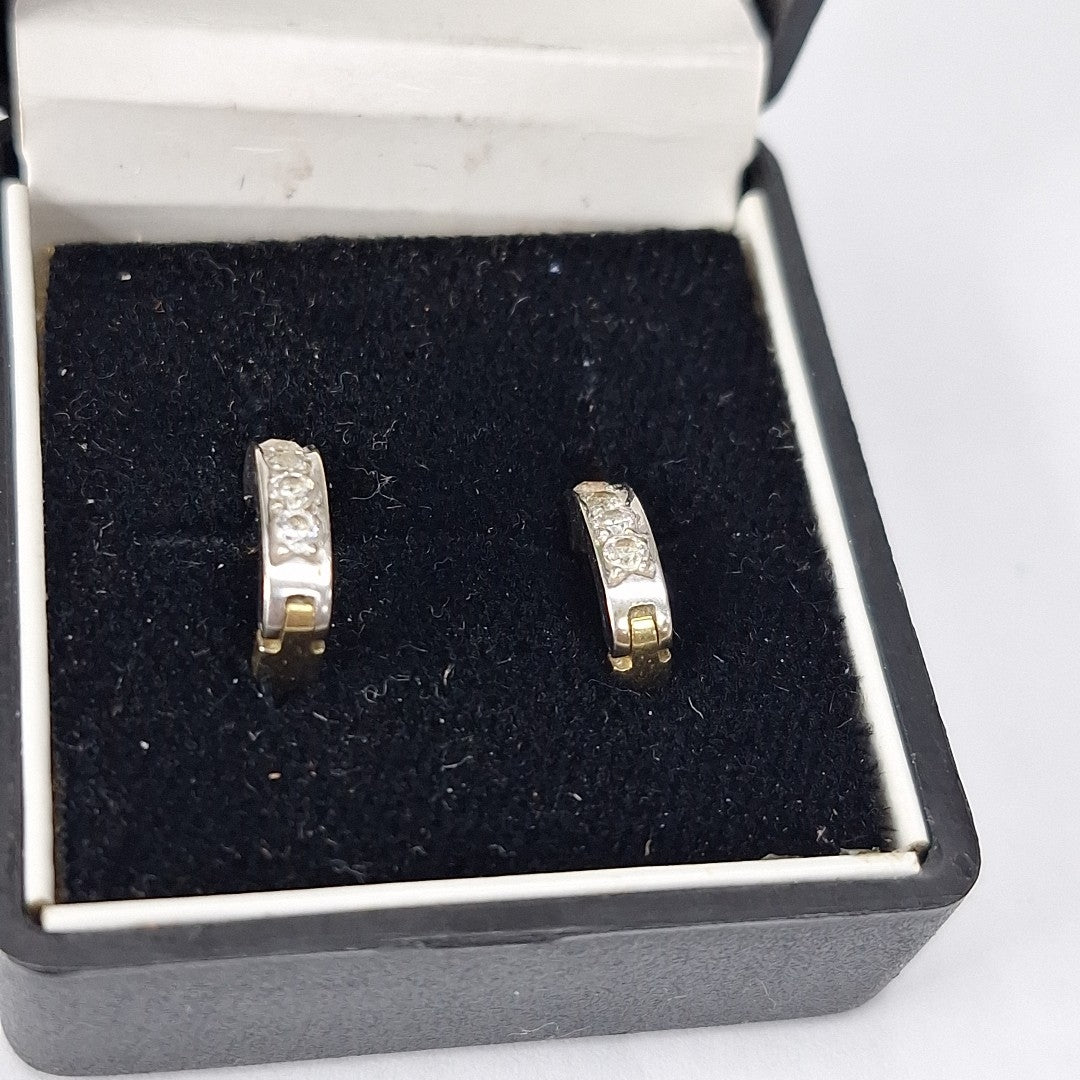 ARRACADAS PAR ORO, ORO COMBINADO 14 K 2.3 GRMS (SEMINUEVO)