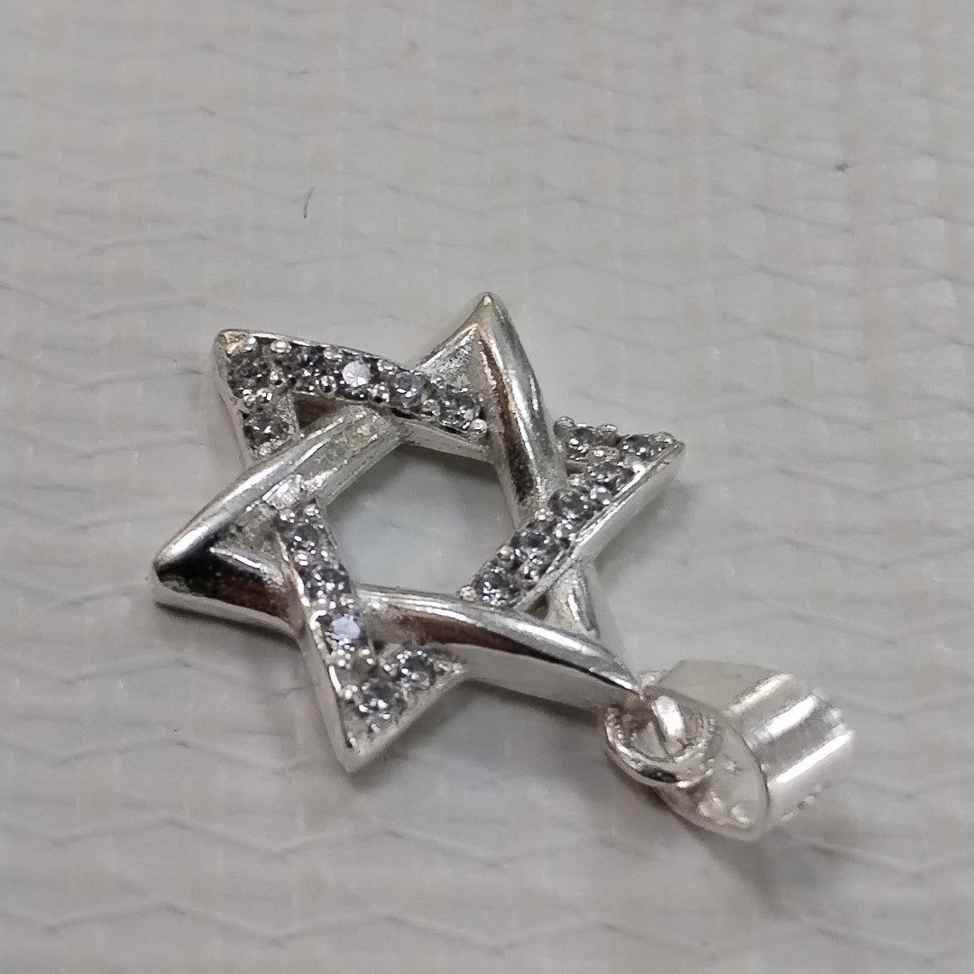 DIJE ESTRELLA DE DAVID C/CIRCONIAS PLATA .925 2.7 GR (NUEVO)