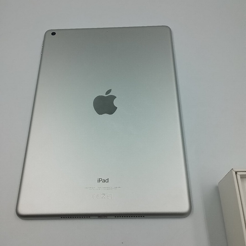 TABLETA APPLE IPAD 9 A2602 256 GB 3 GB RAM (SEMINUEVO)