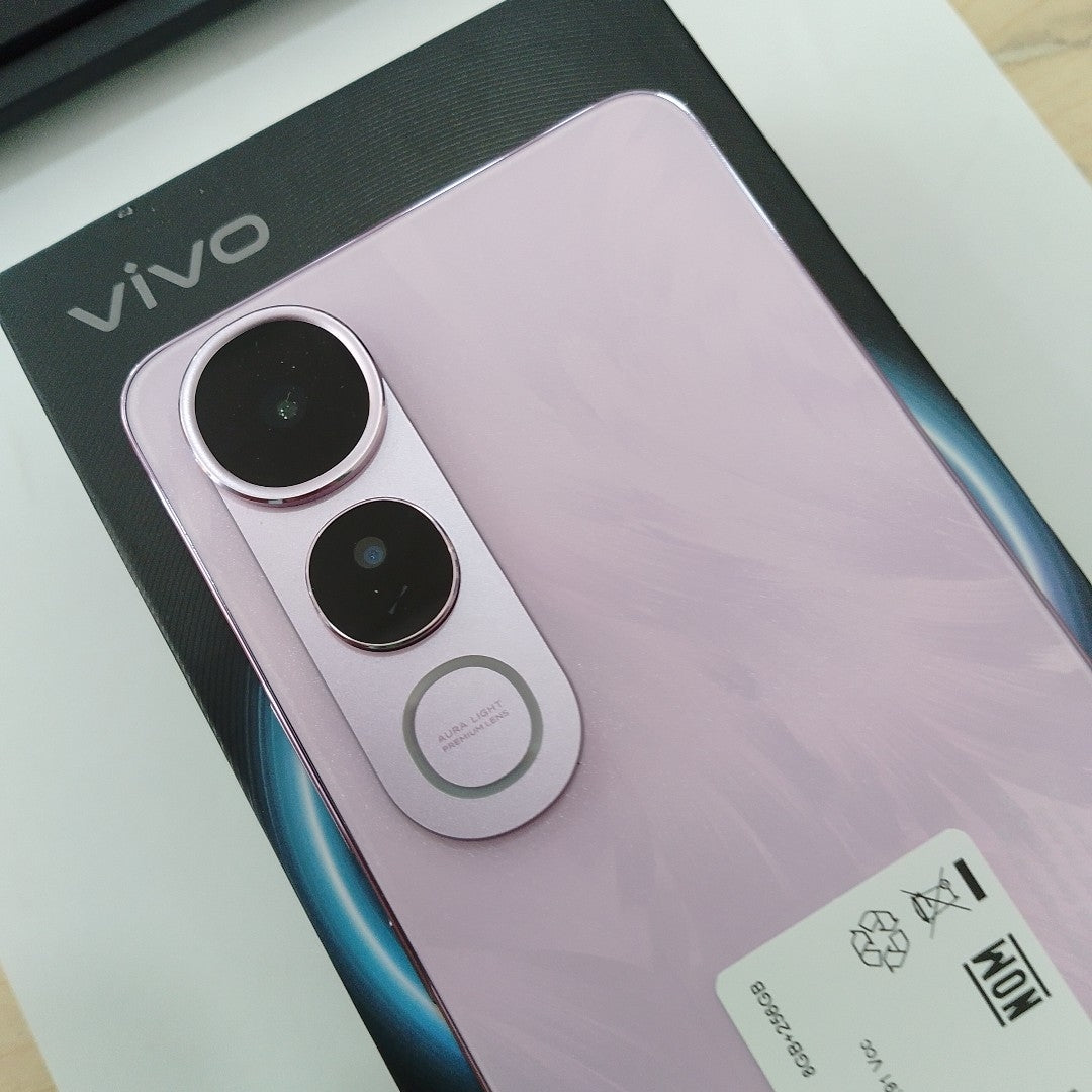 CELULAR VIVO V50 LITE V2441 (2025) 256 GB 8 GB RAM (SEMINUEVO)