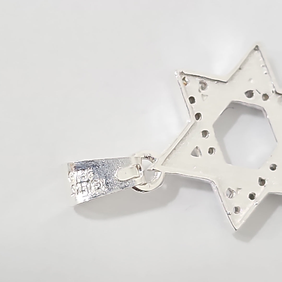 DIJE ESTRELLA DE DAVID C/CIRCONIAS PLATA .925 2.6 GR (NUEVO)