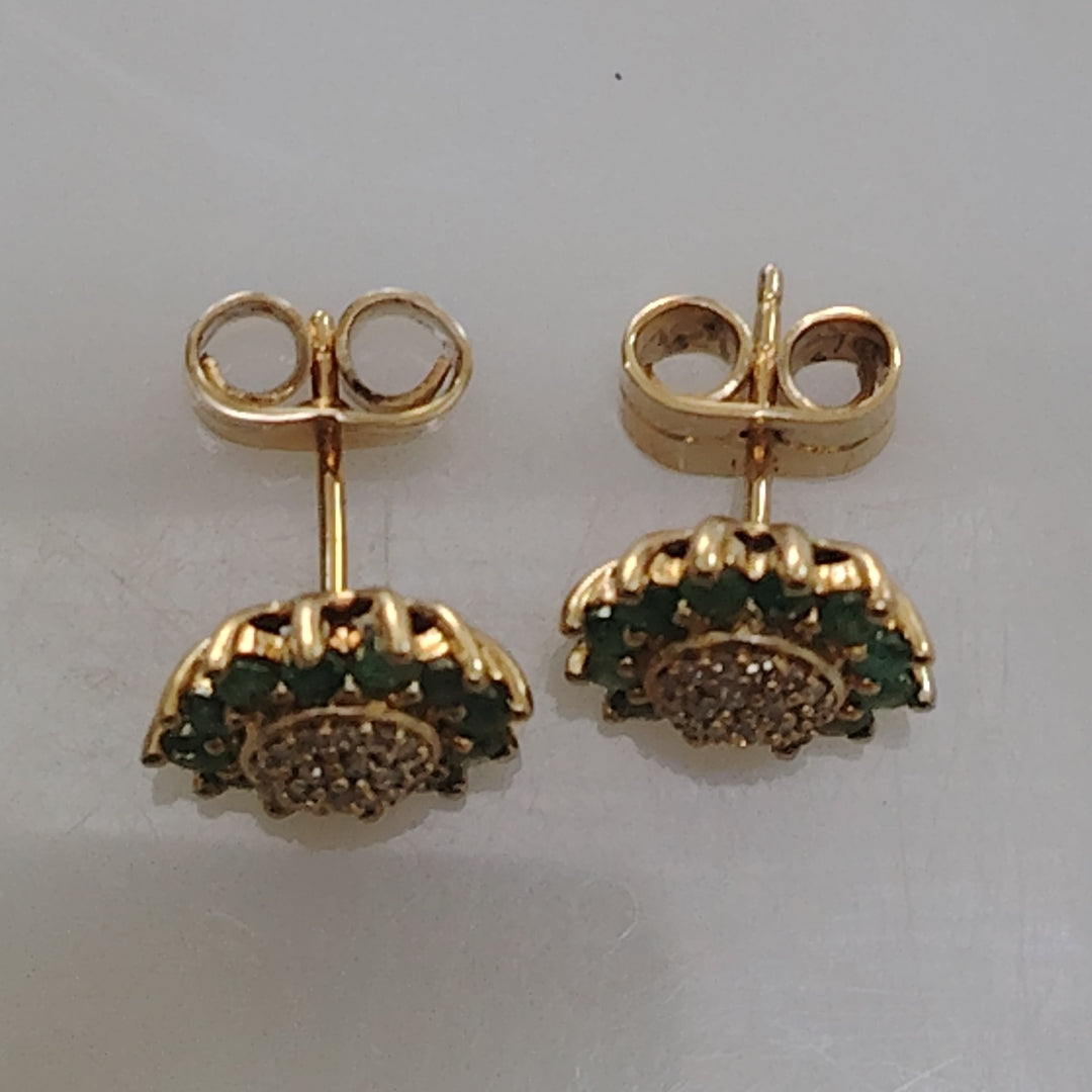 BROQUELES PAR ORO 14 K 2,40 GRMS (SEMINUEVO)