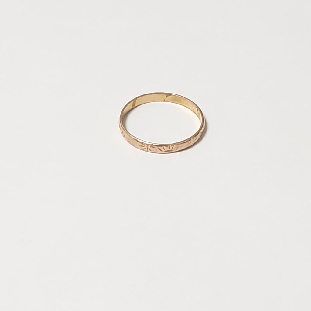 ANILLO ORO 10 K 1,10 GRMS (SEMINUEVO)