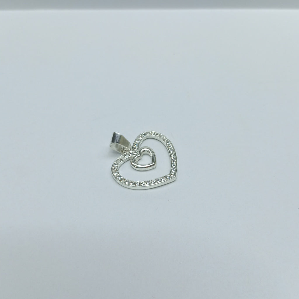 DIJE CORAZON C/CIRCONIAS PLATA .925 2.7 GR (NUEVO)