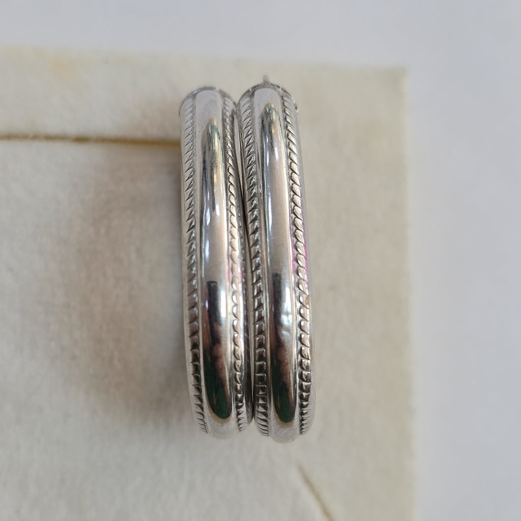ARRACADAS PAR ORO, ORO BLANCO 14 K 3.5 GRMS (SEMINUEVO)