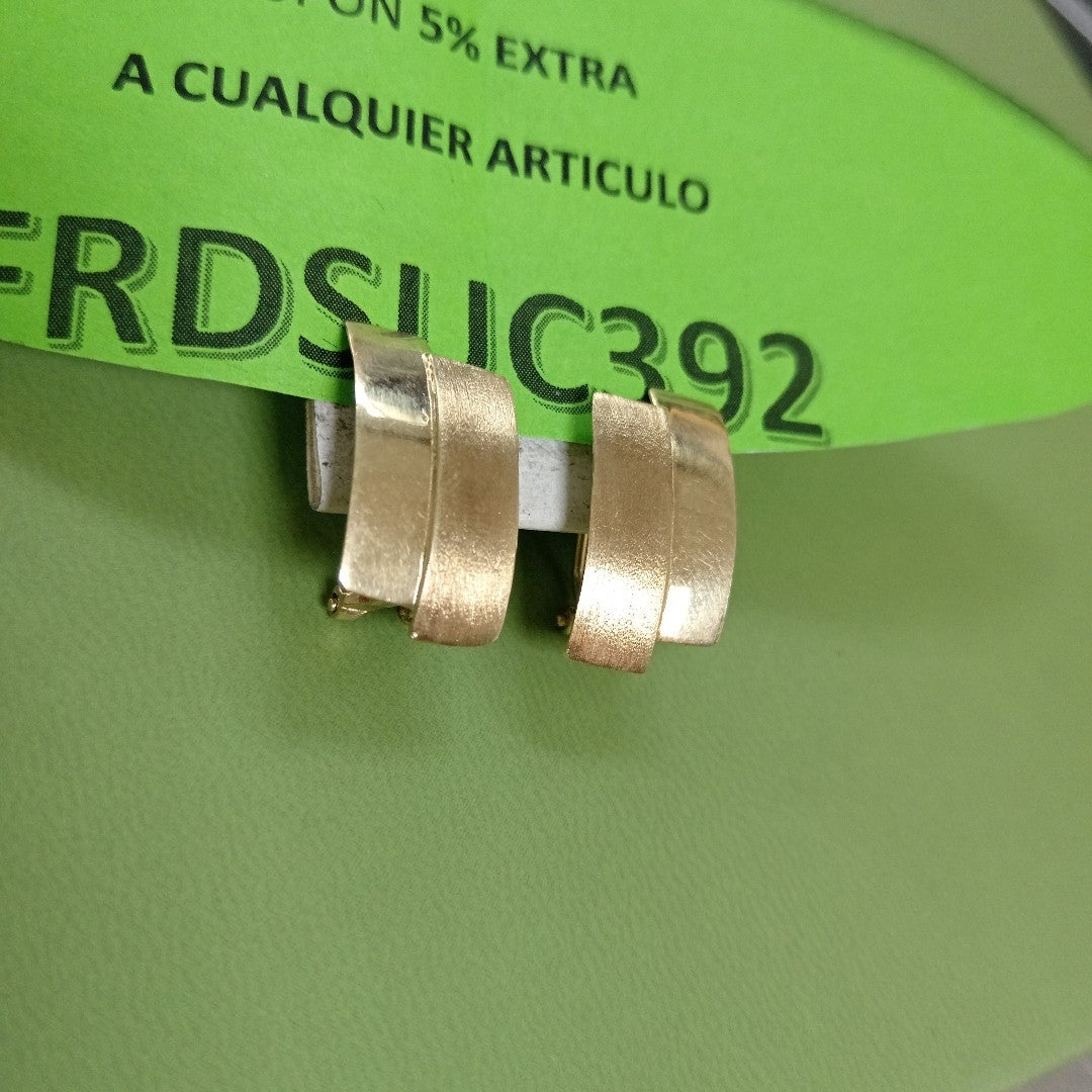 ARETES PAR ORO 10 K 3.2 GRMS (SEMINUEVO)