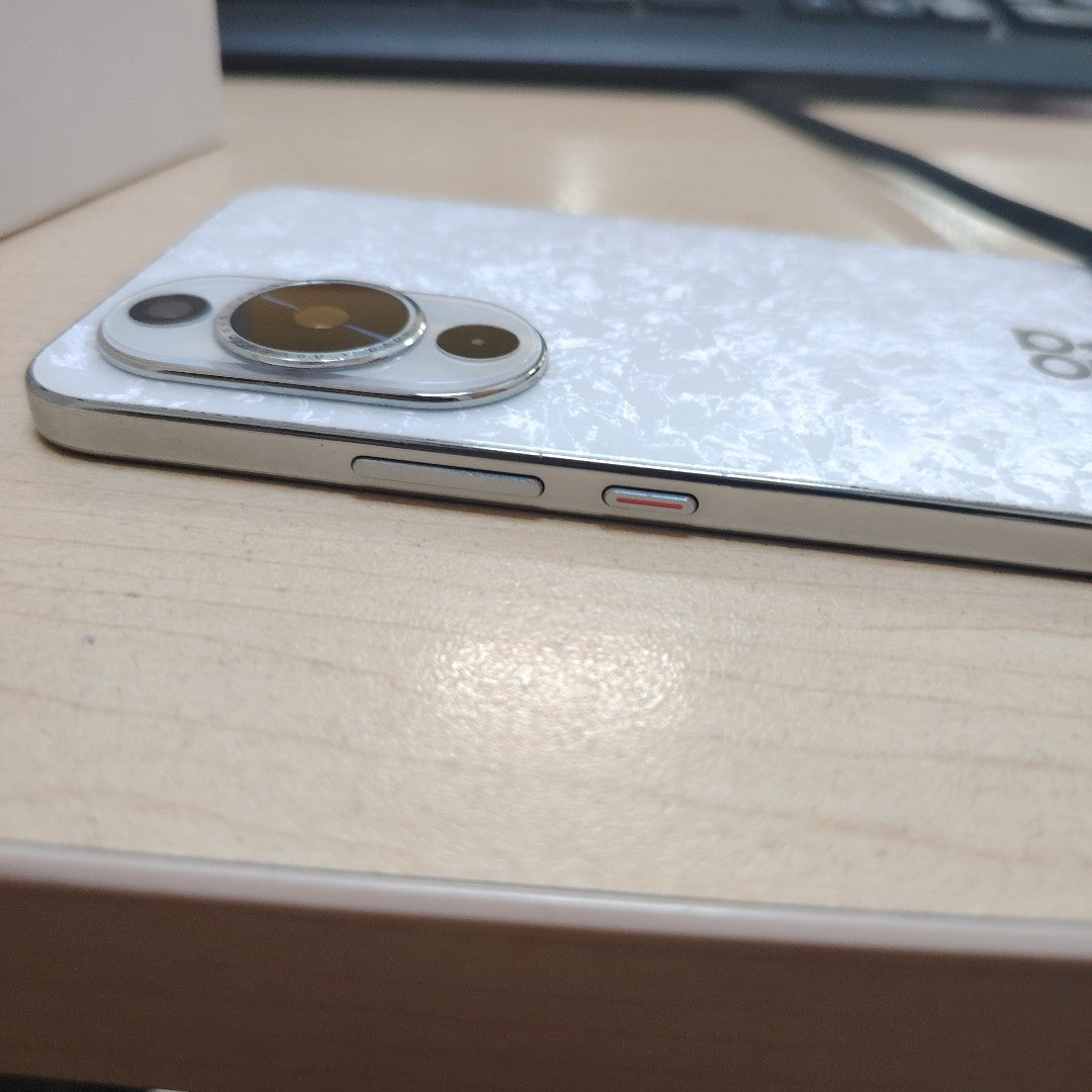 CELULAR HUAWEI NOVA 12S FOA-LX9 (2024) 256 GB 8 GB RAM (SEMINUEVO)