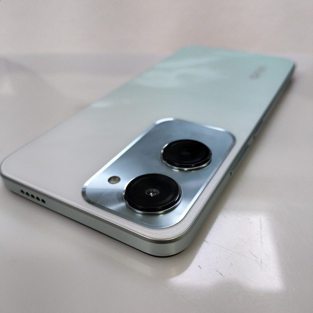 CELULAR VIVO Y18 V2333 256 GB 8 GB RAM (SEMINUEVO)