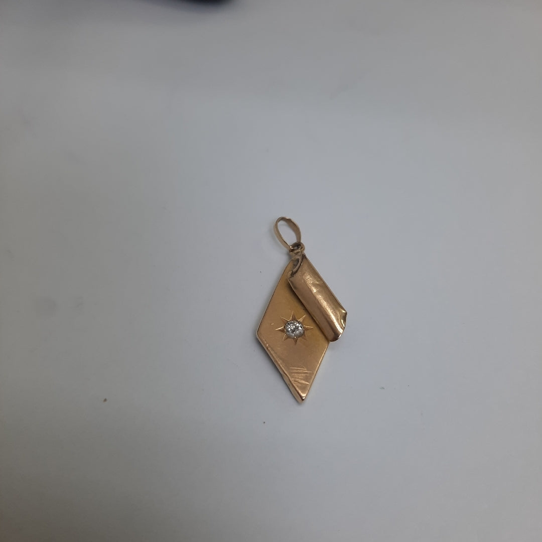 DIJE ORO 18 K 0,90 GRMS (SEMINUEVO)