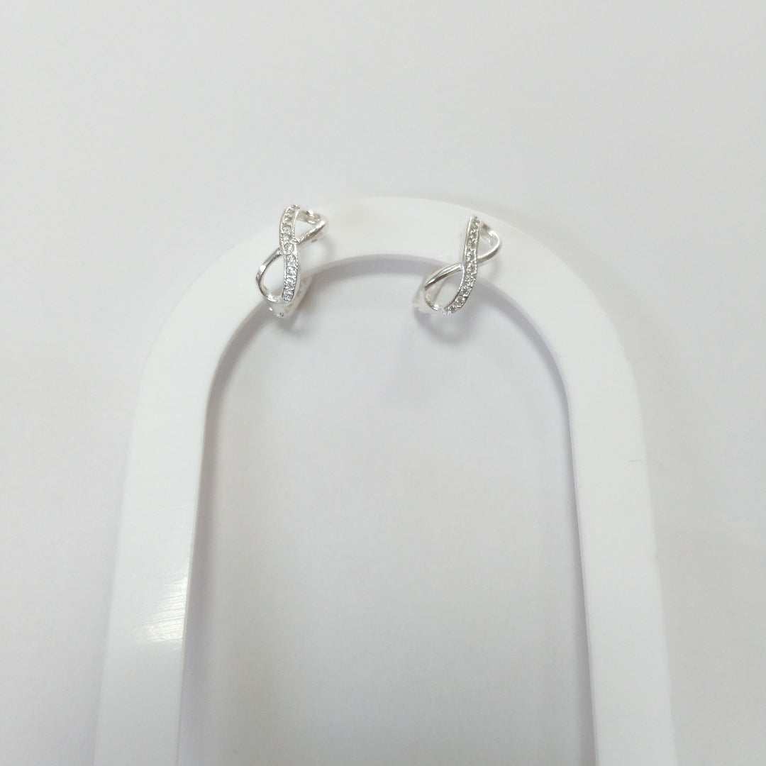 HUGGIES INFINITO CIRCONIAS PLATA .925 2.4 GR (NUEVO)