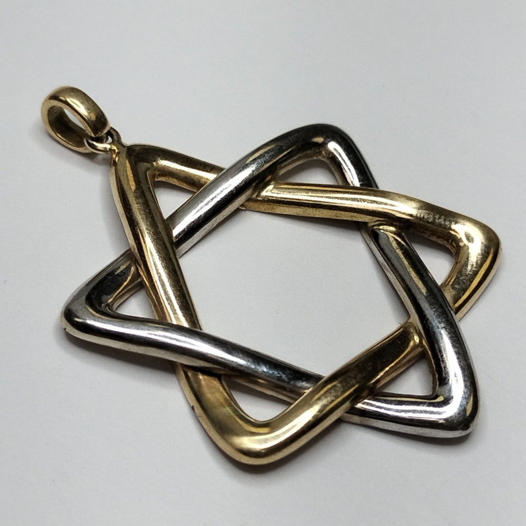 DIJE ORO 14 K 7 GRMS (SEMINUEVO)