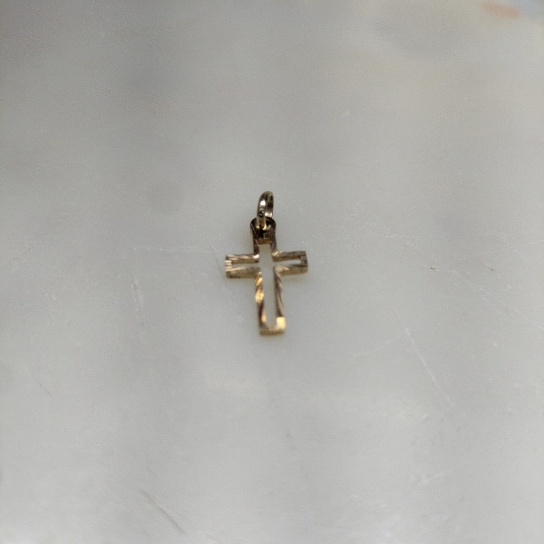 DIJE ORO 14 K 0.6 GRMS (SEMINUEVO)