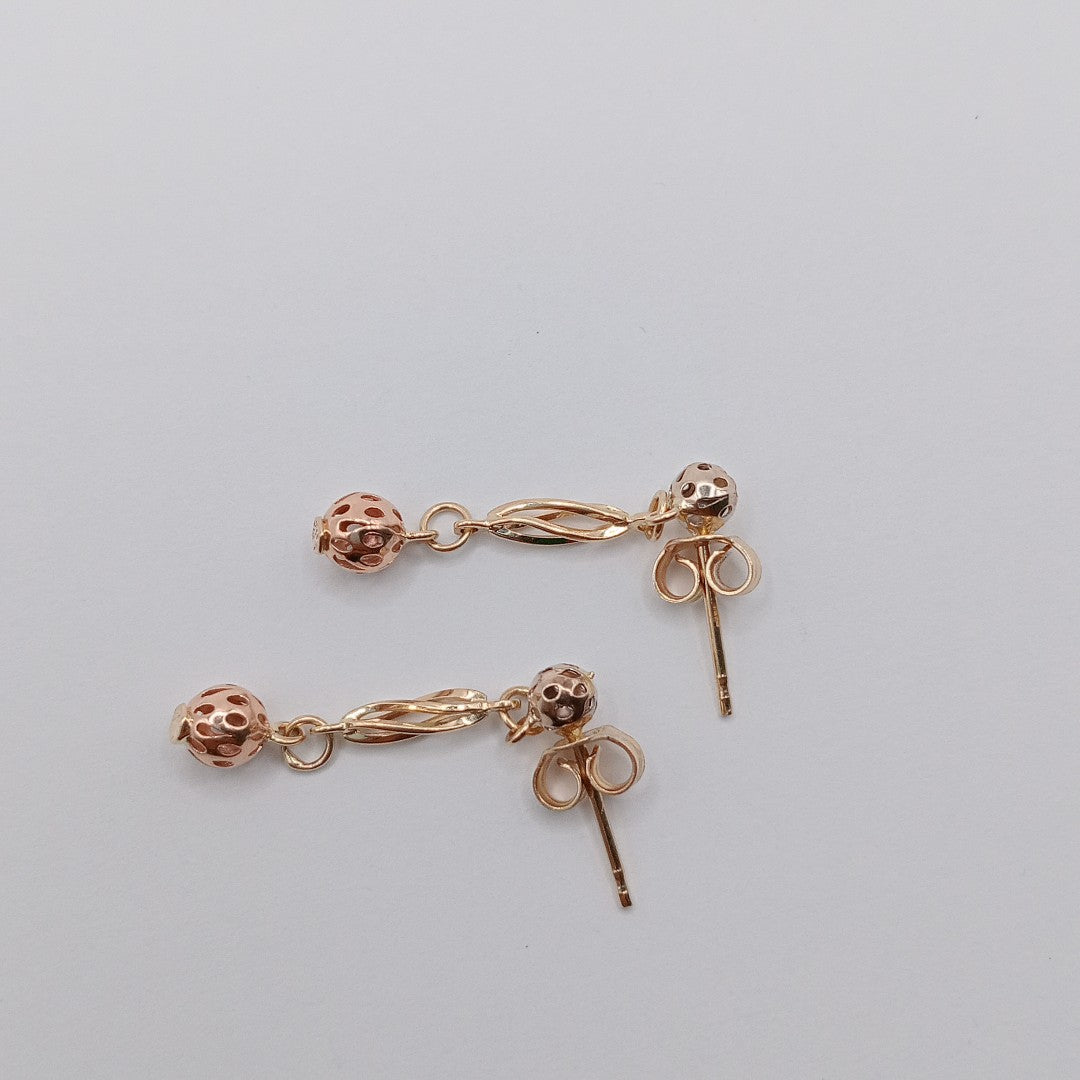 ARETES PAR ORO COMBINADO 14 K 1.5 GRMS (SEMINUEVO)