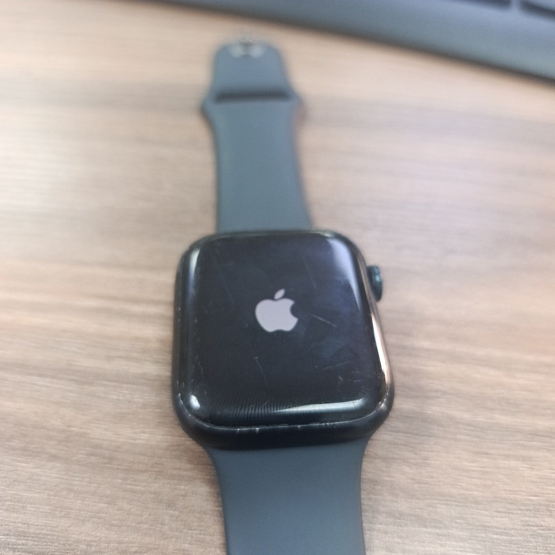 SMARTWATCH APPLE SERIES 8 ALUMINIO A2771 45 MM GPS (SEMINUEVO)