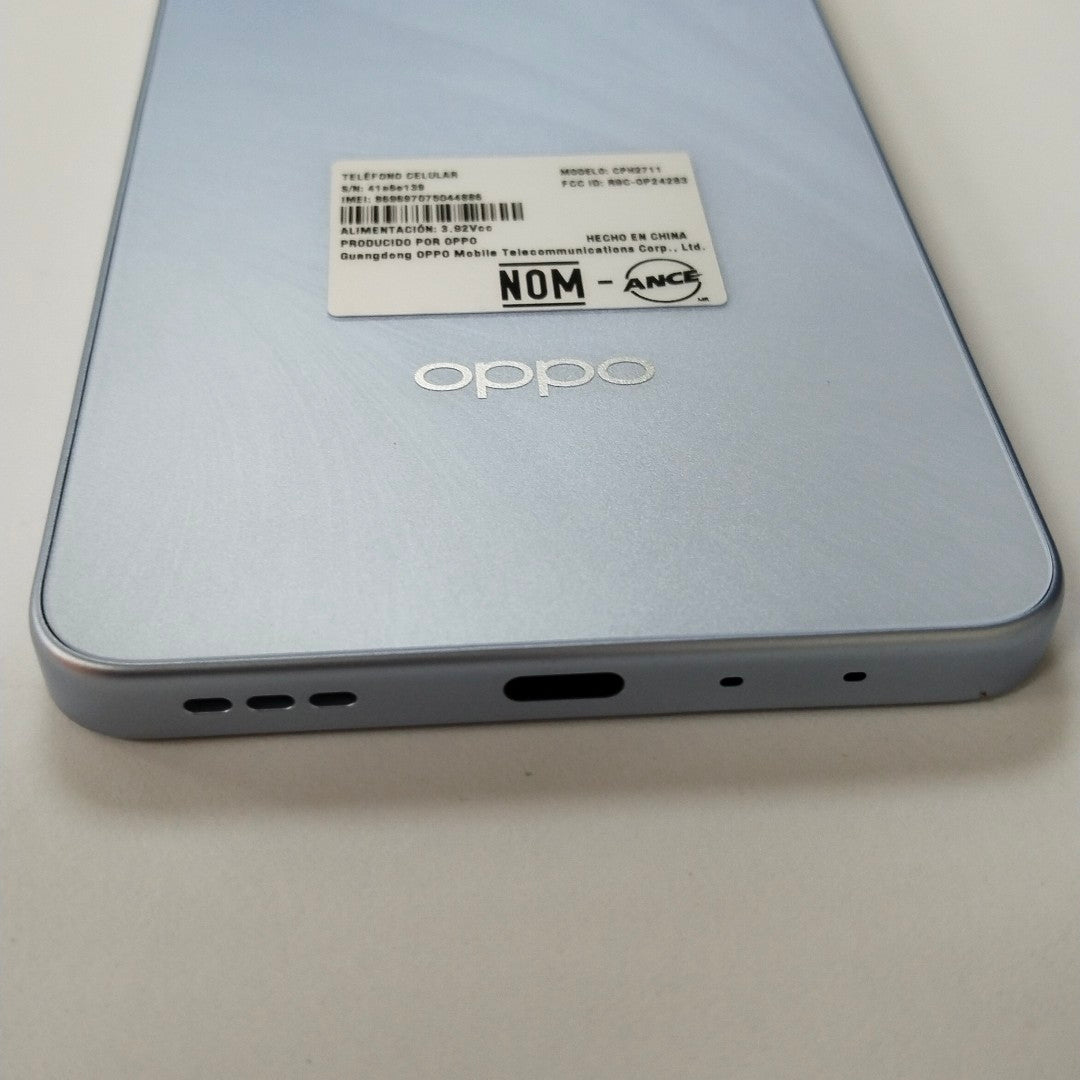 CELULAR OPPO  A5 PRO CPH2711 (2025) 256 GB 8 GB RAM (SEMINUEVO)