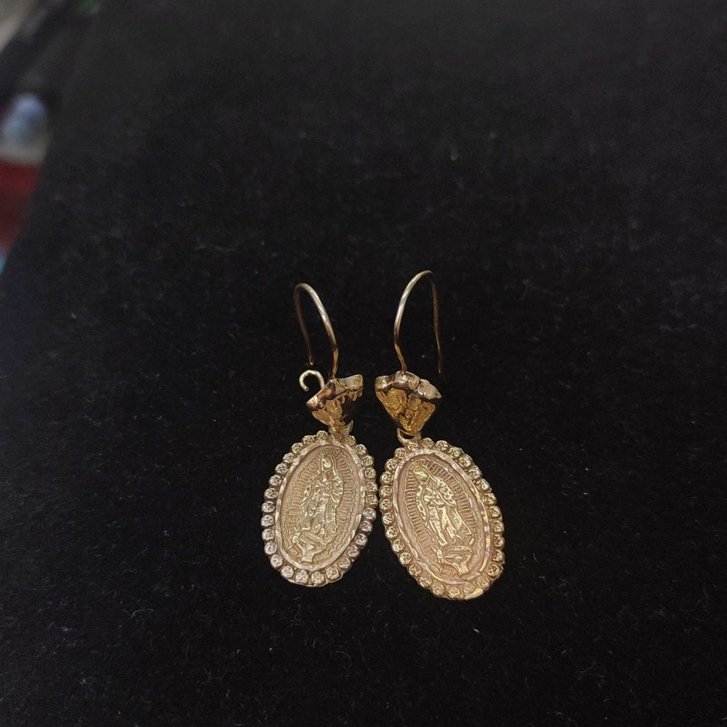 ARETES PAR ORO 8 K 3.3 GRMS (SEMINUEVO)
