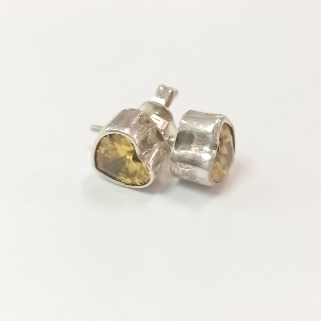 ARETES PAR PLATA 3.6 GRMS (SEMINUEVO)