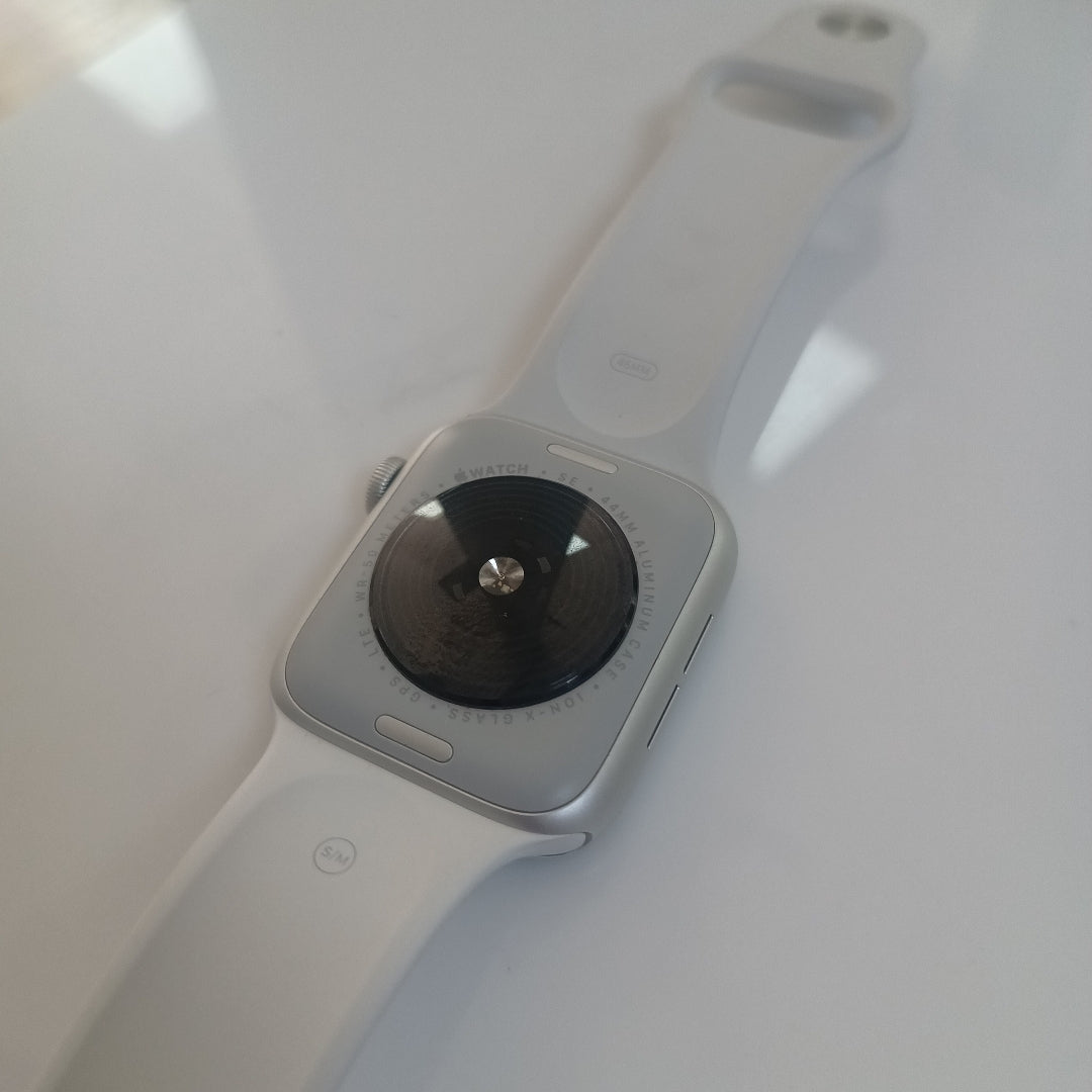 SMARTWATCH APPLE SE 2 ALUMINIO A2727 44 MM GPS + CELULAR (SEMINUEVO)