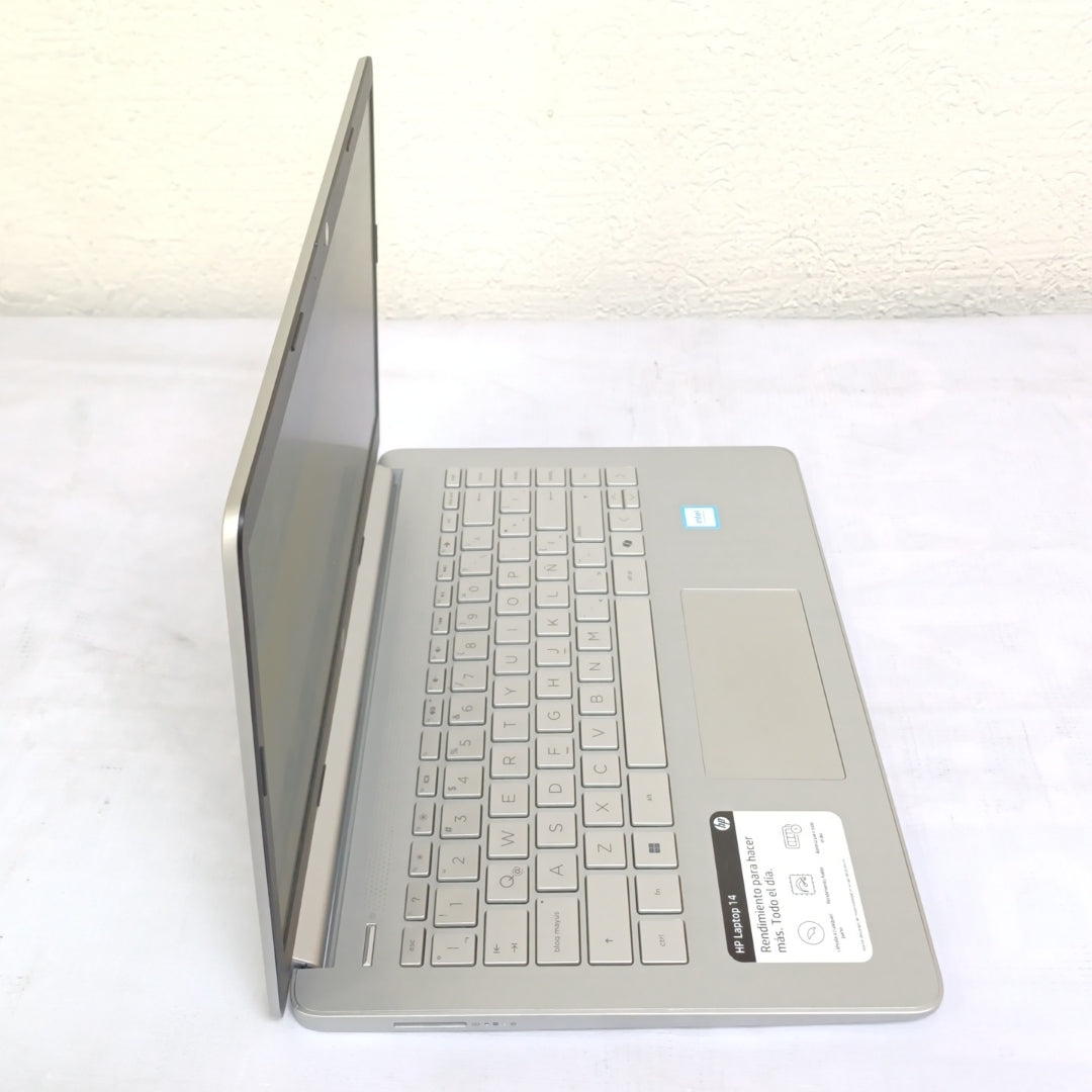 LAPTOP HP 14-DQ6000LA (2025) 128 GB SSD 4 GB RAM (SEMINUEVO)