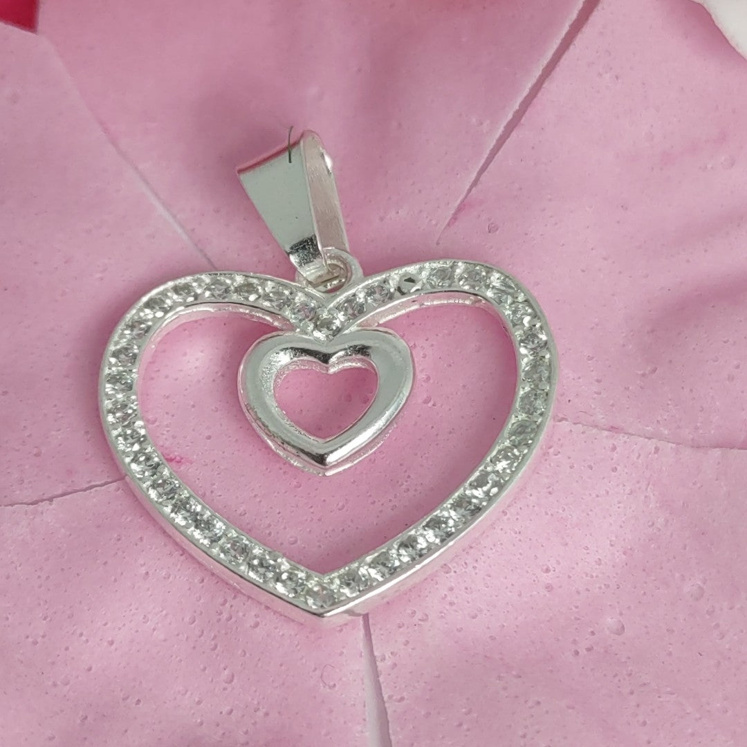 DIJE CORAZON C/CIRCONIAS PLATA .925 2.7 GR (NUEVO)