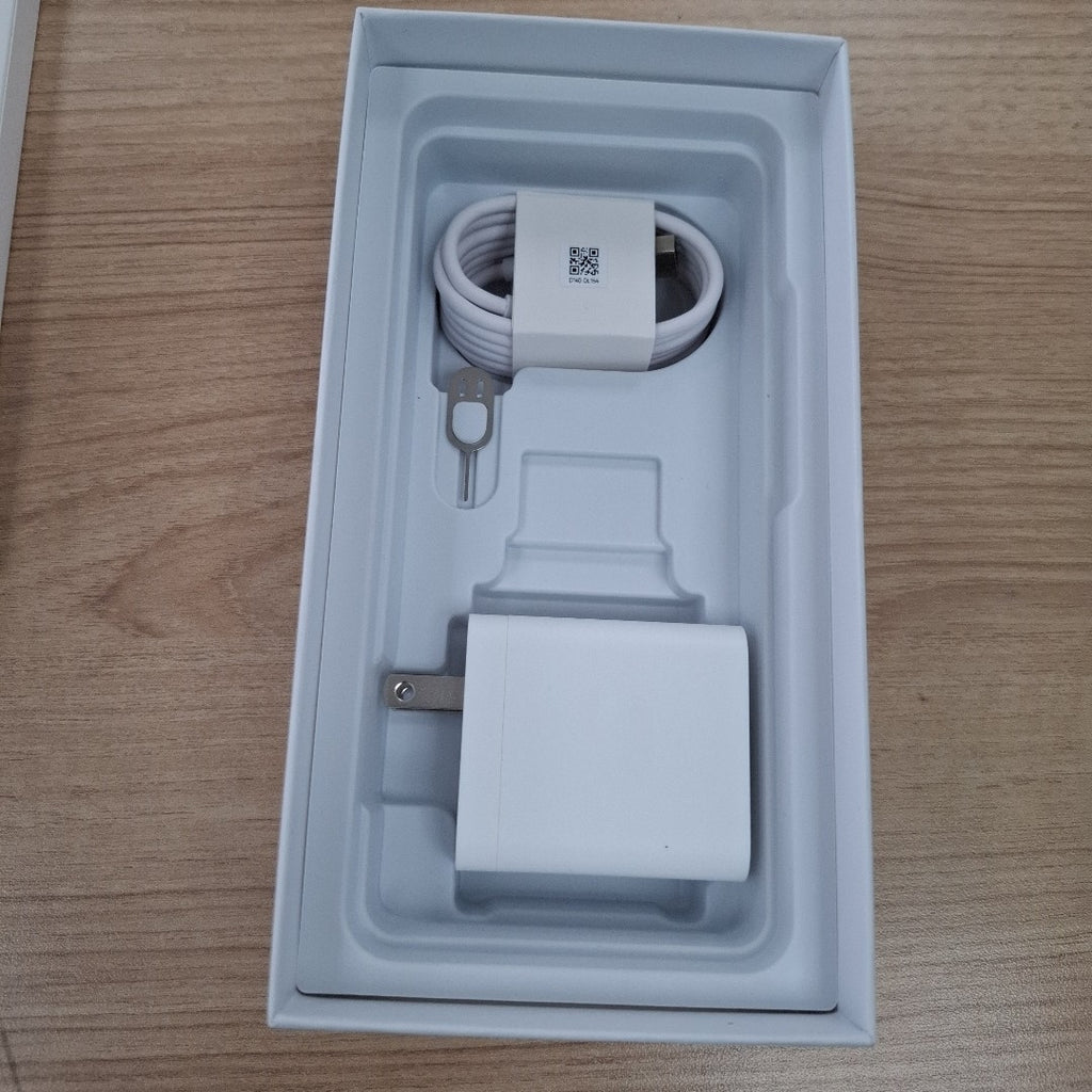 CELULAR OPPO  RENO 13F 5G CPH2699 (2025) 256 GB 12 GB RAM
